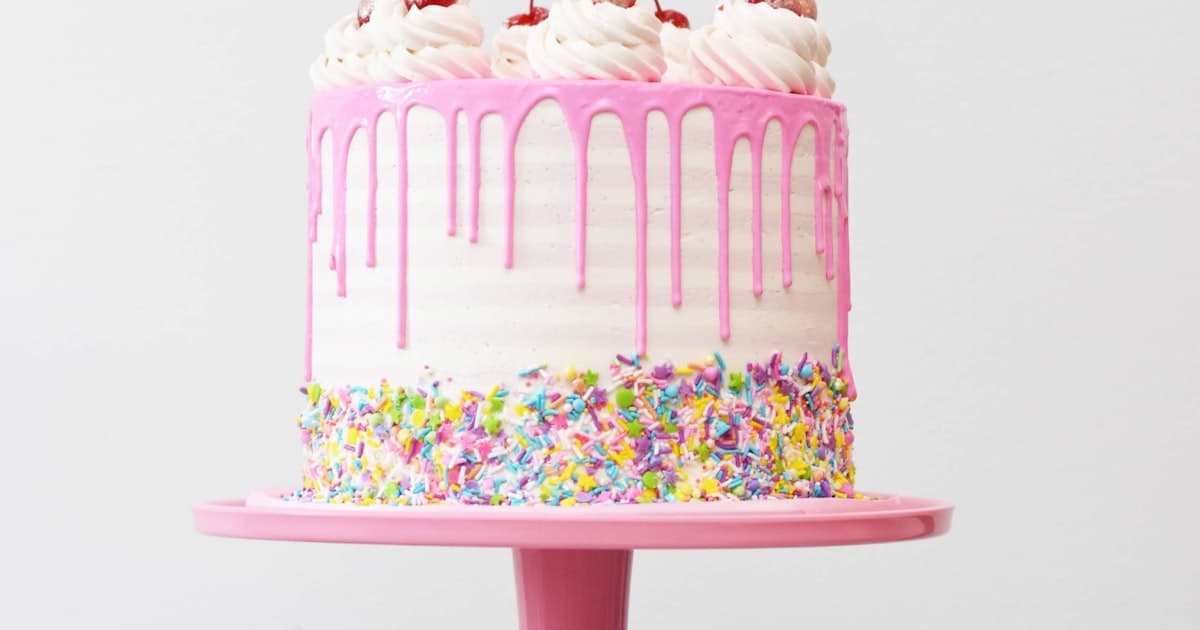 Gâteau d'anniversaire spectaculaire : tendances et prix