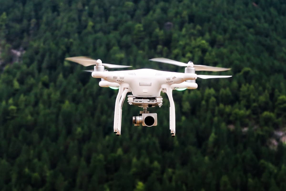 Drone, steadicam, cinématique : les techniques vidéo qui subliment votre événement